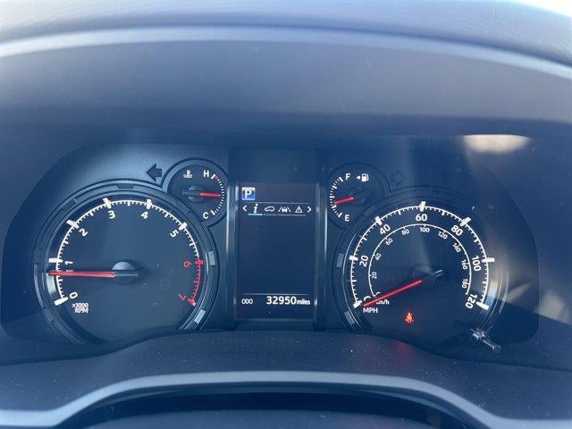 2024 Toyota 4Runner SR5 4WD (Natl)