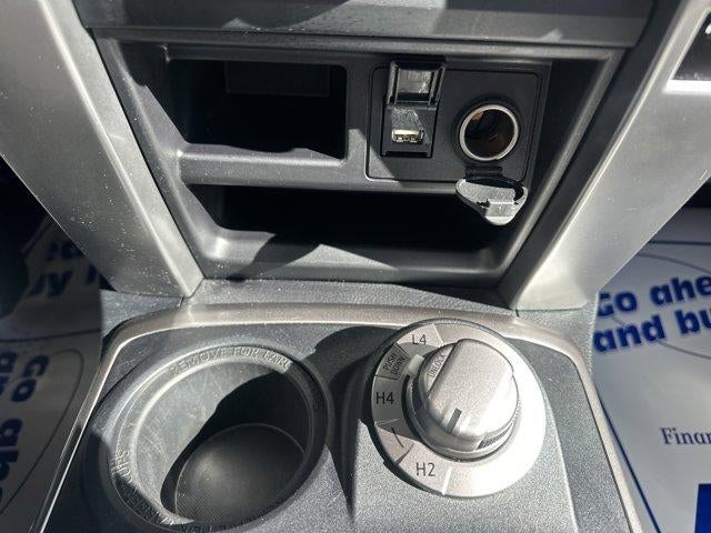 2024 Toyota 4Runner SR5 4WD (Natl)