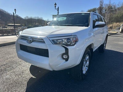 2024 Toyota 4Runner SR5 4WD (Natl)