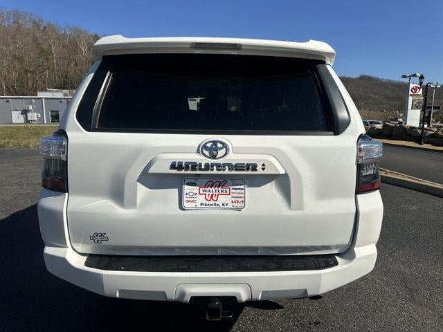 2024 Toyota 4Runner SR5 4WD (Natl)
