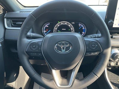 2025 Toyota RAV4 Hybrid XSE AWD (Natl)