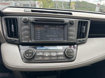 2015 Toyota RAV4 AWD 4dr XLE (Natl)