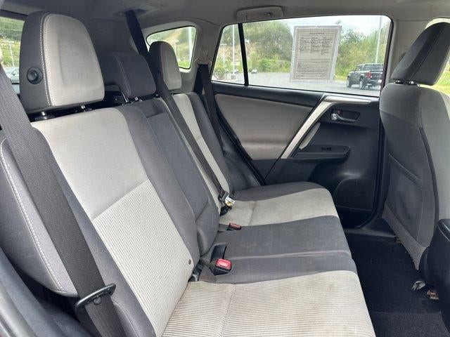 2015 Toyota RAV4 AWD 4dr XLE (Natl)