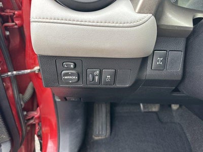 2015 Toyota RAV4 AWD 4dr XLE (Natl)