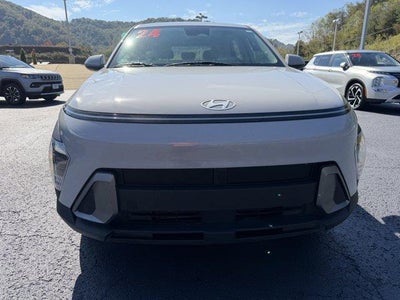 2024 Hyundai KONA SE AWD