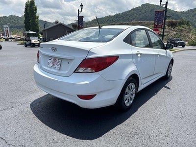 2016 Hyundai ACCENT 4dr Sdn Auto SE