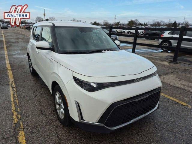 2024 Kia Soul LX IVT