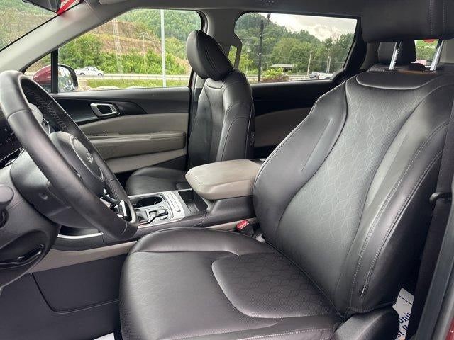 2026 Kia Carnival LXS FWD