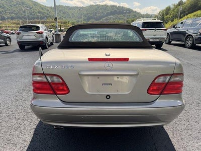 2003 Mercedes-Benz CLK-Class 3.2L