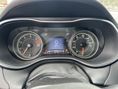 2023 Jeep Cherokee Altitude Lux 4x4