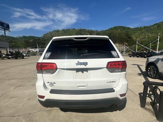 2015 Jeep Grand Cherokee 4WD 4dr Laredo