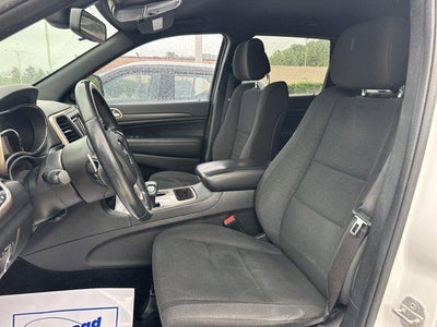 2015 Jeep Grand Cherokee 4WD 4dr Laredo