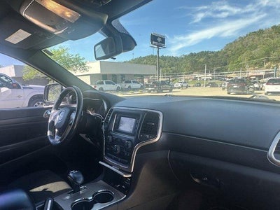 2015 Jeep Grand Cherokee 4WD 4dr Laredo