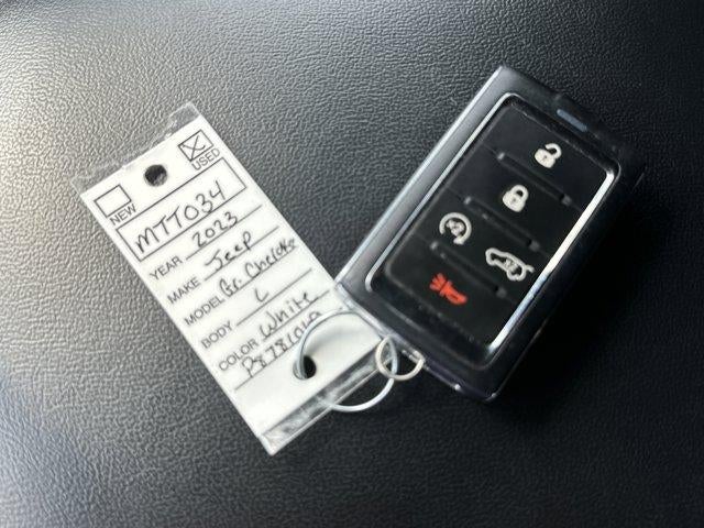 2023 Jeep Grand Cherokee L Altitude 4x4