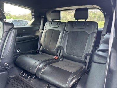 2023 Jeep Grand Cherokee L Altitude 4x4