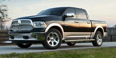 2014 RAM 1500 4WD Crew Cab 5.7 Ft Box Laramie
