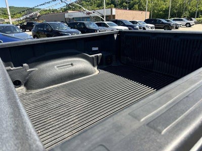 2022 RAM 1500 Big Horn 4x4 Crew Cab 5'7" Box