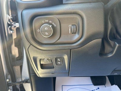 2023 RAM 1500 Big Horn 4x4 Crew Cab 5'7" Box