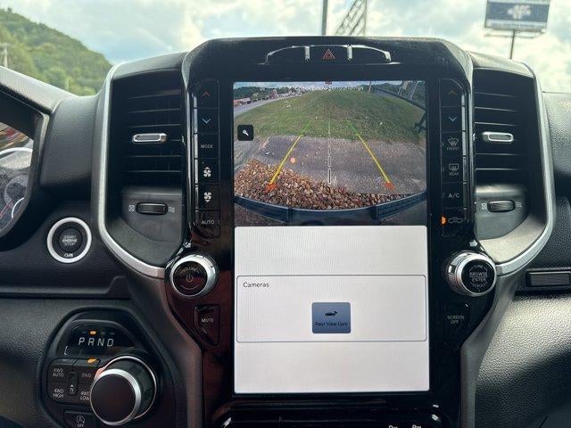 2023 RAM 1500 Big Horn 4x4 Crew Cab 5'7" Box