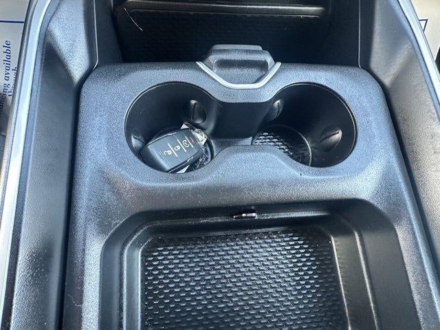 2022 RAM 1500 Big Horn 4x4 Crew Cab 5'7" Box