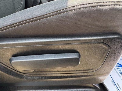 2023 RAM 1500 Big Horn 4x4 Crew Cab 5'7" Box