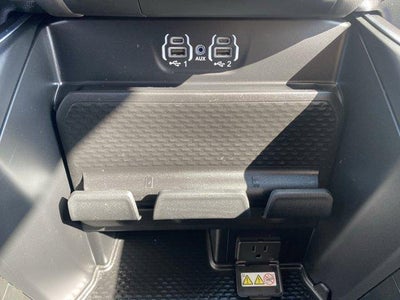 2022 RAM 1500 Laramie 4x4 Crew Cab 5'7" Box