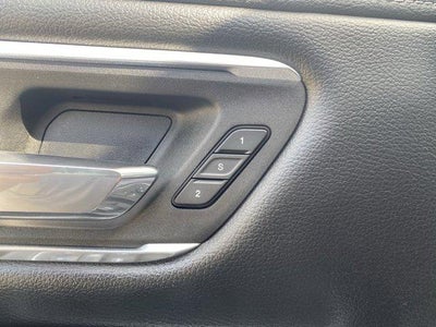 2022 RAM 1500 Laramie 4x4 Crew Cab 5'7" Box