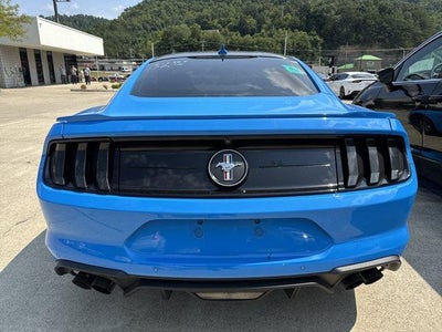 2022 Ford Mustang EcoBoost Fastback