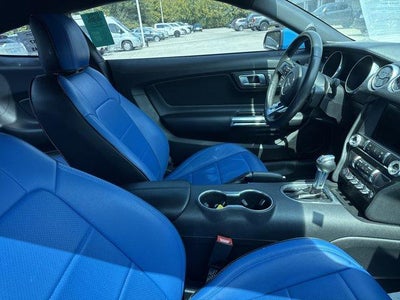 2022 Ford Mustang EcoBoost Fastback