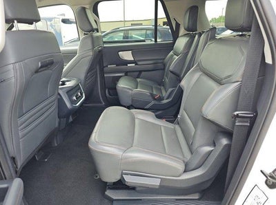 2025 Ford Expedition Max Active 4x4