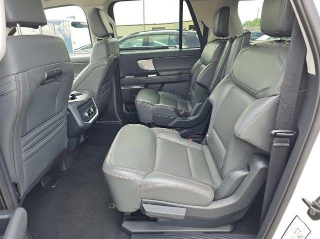 2025 Ford Expedition Max Active 4x4