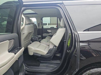 2025 Ford Expedition Max Active 4x4