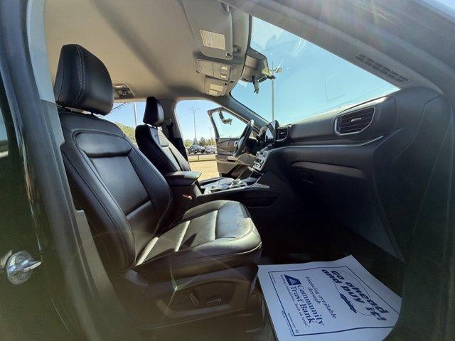 2023 Ford Explorer XLT 4WD