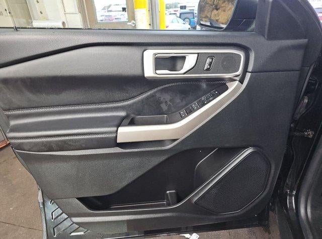 2023 Ford Explorer XLT 4WD