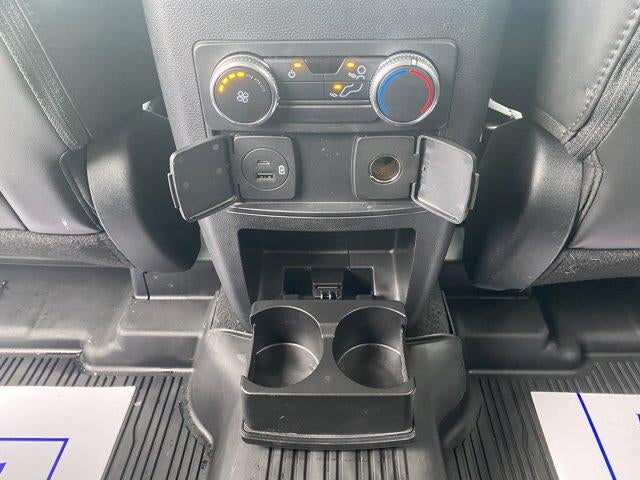 2022 Ford Explorer XLT 4WD