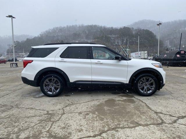 2022 Ford Explorer XLT 4WD