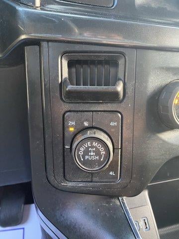 2022 Ford F-150 XL 4WD SuperCrew 5.5' Box