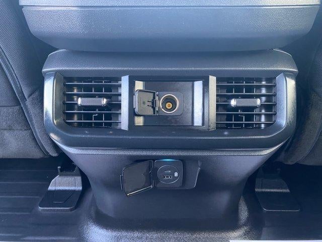 2022 Ford F-150 XL 4WD SuperCrew 5.5' Box