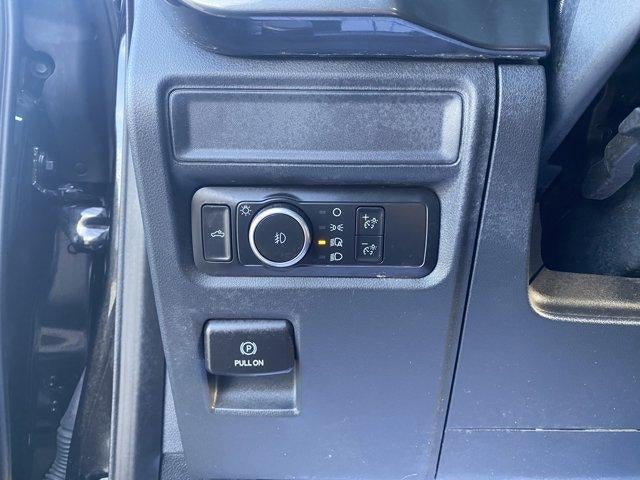 2022 Ford F-150 XL 4WD SuperCrew 5.5' Box