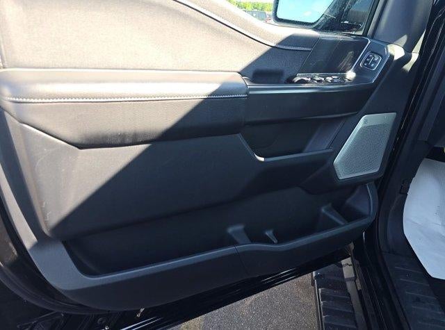 2024 Ford F-150 LARIAT 4WD SuperCrew 5.5' Box