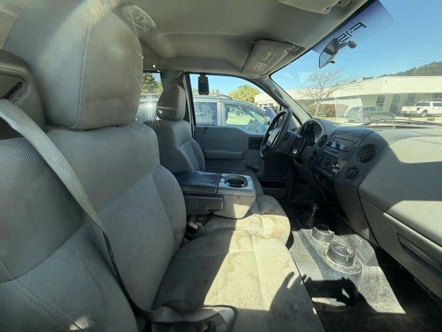 2005 Ford F-150 XL