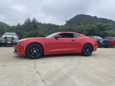 2023 Chevrolet Camaro 2dr Coupe 1LT