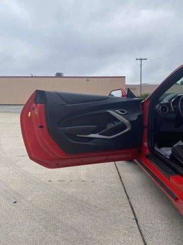 2023 Chevrolet Camaro 2dr Coupe 1LT