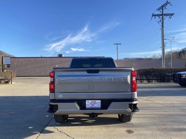 2023 Chevrolet Silverado 1500 Crew Cab Short Box 4-Wheel Drive Custom