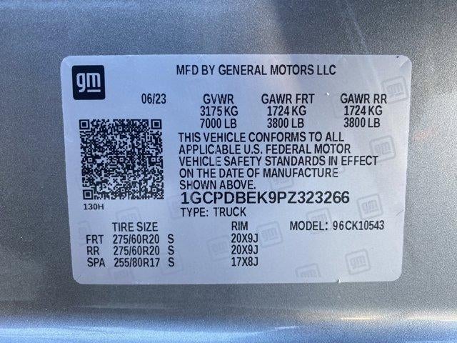 2023 Chevrolet Silverado 1500 Crew Cab Short Box 4-Wheel Drive Custom