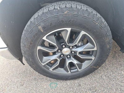 2023 Chevrolet Silverado 1500 Crew Cab Short Box 4-Wheel Drive LT 2FL