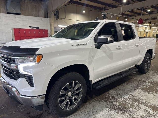 2023 Chevrolet Silverado 1500 Crew Cab Short Box 4-Wheel Drive LT 2FL