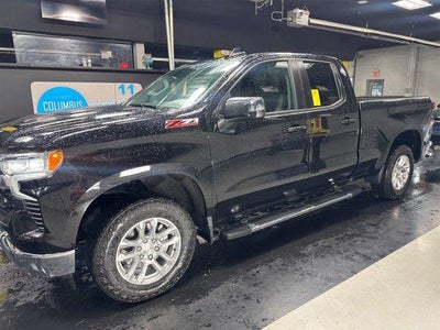 2023 Chevrolet Silverado 1500 Double Cab Standard Box 4-Wheel Drive LT 1LT