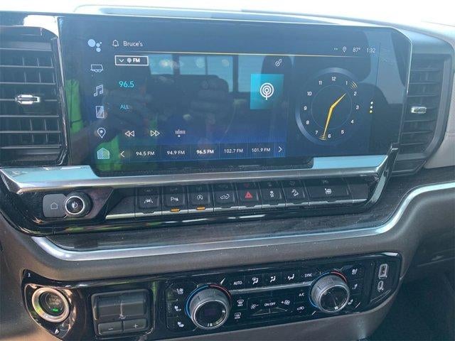 2022 Chevrolet Silverado 1500 Crew Cab Short Box 4-Wheel Drive LTZ