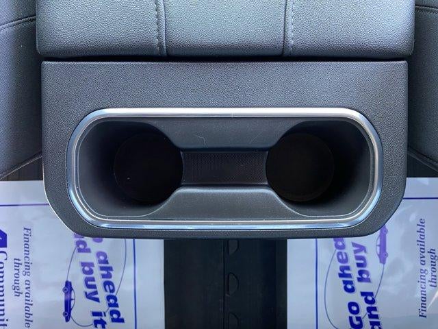 2022 GMC Sierra 1500 Crew Cab Short Box 4-Wheel Drive Elevation 3SB